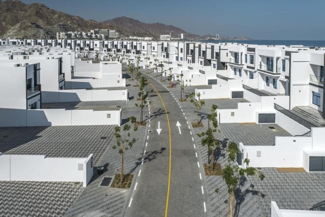 Al Dana Sea View Villa Fudzsejra Kültér fotó