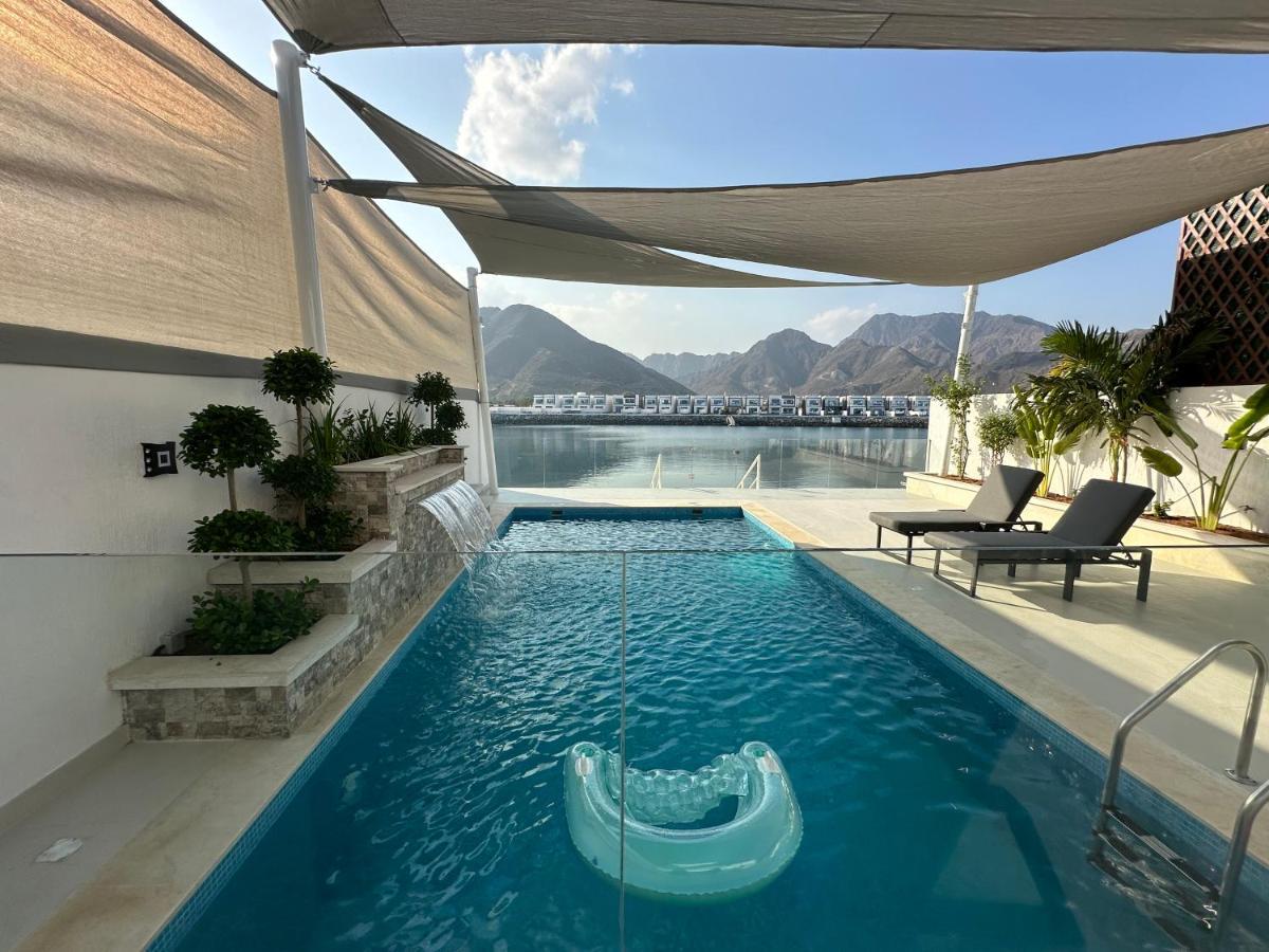 Al Dana Sea View Villa Fudzsejra Kültér fotó