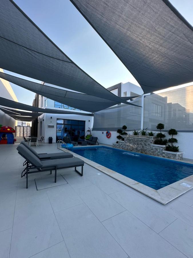 Al Dana Sea View Villa Fudzsejra Kültér fotó