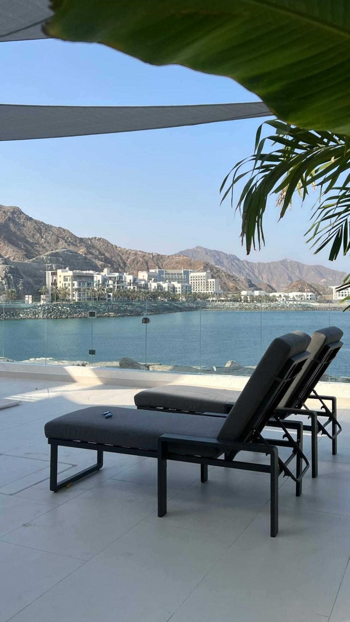 Al Dana Sea View Villa Fudzsejra Kültér fotó